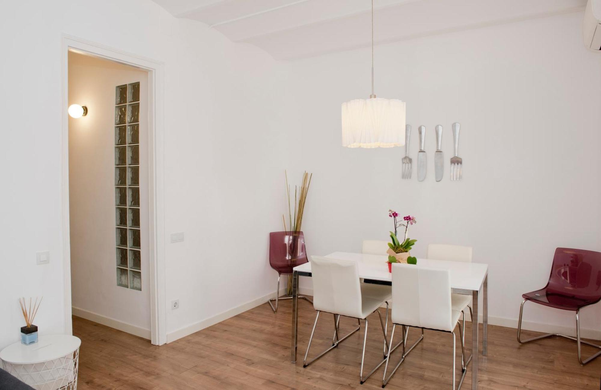 Apartamento Gaudi-Sant Pau บาร์เซโลนา ภายนอก รูปภาพ